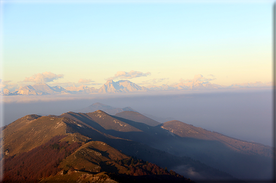 foto Cima Grappa in Autunno